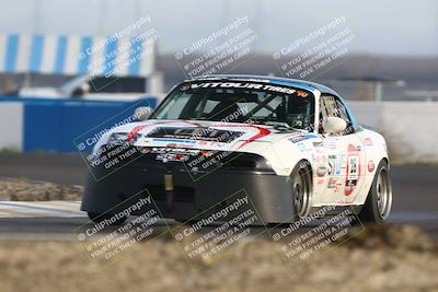 media/Mar-16-2025-CalClub SCCA (Sun) [[e72803ec8c]]/Group 2/Qualifying (Turn 1)/
